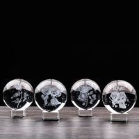 Pujiang vente en gros gravure personnalisée de différentes tailles boule de verre en cristal transparent K9 boule de décoration pour la décoration de bureau