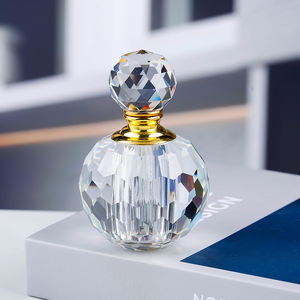 豪华装饰12毫升Attar钻石形精油水晶瓶空玻璃可再装香水瓶批发 - Product Image 1