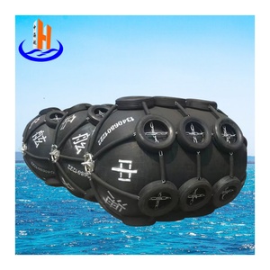 Defensa Neumática Marina de Caucho Yokohama Premium, Resistente, con Cadena, 0.5-4.5m, Negra, Certificada ISO9001, Cilíndrica, para Embarcaciones Marítimas - Product Image 1