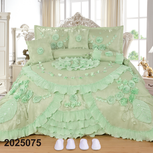 Ensemble de chambre à coucher luxueux en satin de haute qualité pour mariage. Couette de mariage, drap de lit, très vendus en France, au Canada et en Floride, États-Unis. - Product Image 3