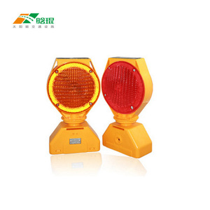 Feux de signalisation routière à LED solaires, IP65, clignotants, en plastique, pour zones de construction, montage au sol - Product Image 3