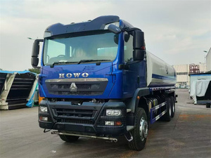Camión cisterna de 371 caballos de fuerza 6x4 de 20m3 en venta, camión de servicio pesado, camión multifuncional diésel de 25m3 para supresión de polvo. - Product Image 3
