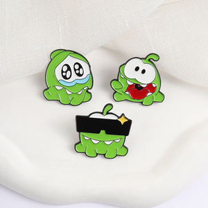 Niedliche grüne <span class=keywords><strong>Monster</strong></span>-Anstecknadeln mit traurigem weinendem Gesicht, coole Sonnenbrille, trendige Brosche, Reversnadel, Modeschmuck, Geschenke für Freunde - Product Image 3
