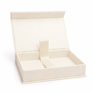 Caja de Fotos Personalizable de Tela de Lino Color Marfil con Estampado para Accesorios de Estudio Fotográfico, Varios Tamaños y Colores Disponibles - Product Image 1