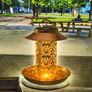 Mangeoire à oiseaux automatique classique Charge Iron pour l'extérieur, suspendue, portable, étanche IPX5, avec lanterne et crochet en S, pour les amoureux des oiseaux - Product Image 3