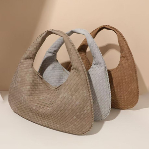 Borse a Spalla da Donna alla Moda di <span class=keywords><strong>Grande</strong></span> Capienza in Pelle Scamosciata <span class=keywords><strong>Borsa</strong></span> Hobo Intrecciata Arricciata per Autunno e Inverno - Product Image 1