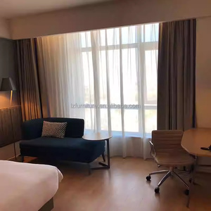 Muebles de dormitorio de hotel modernos y económicos, juegos completos de habitación con marco de cama de madera, colchón, estación de trabajo, armario y soportes para TV - Product Image 2