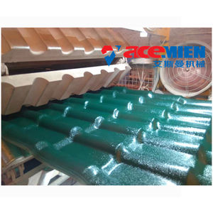 Máquina de moldeado para fabricación de paneles de azulejos de techo, máquina de moldeado para azulejos de techo, plástico y PVC reciclado - Product Image 5