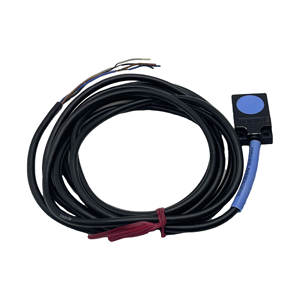 Sensor de Proximidad Integrable Plano KEYENCE EZ-18T de Alta Calidad, Detección de 5 mm, Salida NPN, IP67 - Product Image 5