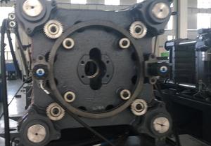 ماكينة حقن بلاستيك أفقية أوتوماتيكية هيدروليكية بقوة 28000 كيلو نيوتن لصناعة سيارات الألعاب البلاستيكية مع مضخة وصمام ومستشعر وأنبوب - Product Image 4