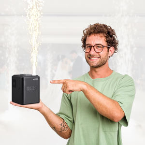 शादी के रिसेप्शन मिनी कोल्ड स्पार्क मशीन 350 डब्ल्यू स्प्रे 3 मीटर मिनी कोल्ड पायरो आतिशबाजी मशीन के लिए - Product Image 1