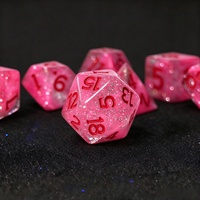 7 dés polyédriques transparents en résine scintillante rose, ensemble de dés DND avec numéros rouges, adaptés aux jeux de rôle, Warhammer, jeux de table
