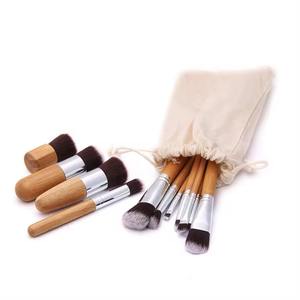 Juego de 11 Brochas de Maquillaje <span class=keywords><strong>Kabuki</strong></span> Profesionales con Logotipo Personalizado, Mango de Bambú <span class=keywords><strong>Natural</strong></span>, con Bolsa - Product Image 2