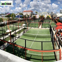 Cancha de Tenis Exterior Resistente al Viento Diseñada en Fábrica con Vista Panorámica Azul Personalizada, Padre Court