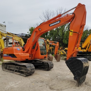 Excavatrice sur chenilles de haute qualité Doosan DH150-7 d'origine coréenne, équipement de construction de taille moyenne, Doosan DH150-7 en bon état - Product Image 1