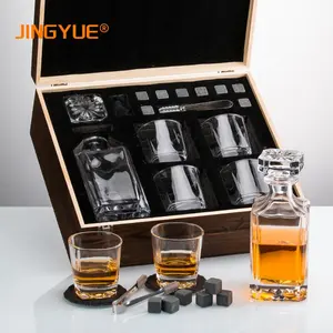 Jingyue Custom Logo 25oz Glass Square Liquor Vodka Wine Whisky Decanter Set With 4 Whiskey Glasses In Gift Box