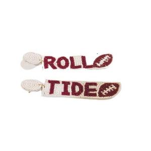 Boucles d'oreilles tendance faites à la main pour le jour du match de football fabriquées avec des paillettes et des perles Design unique de maillot et de casque pour les filles et les femmes - Product Image 3