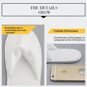 Chaussons jetables personnalisés à bout fermé en tissu éponge blanc pour hôtels, spas, mariages, hôpitaux, voyages, événements aériens - Product Image 5