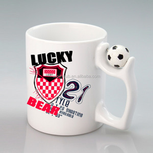 Topjlh vente en gros <span class=keywords><strong>tasse</strong></span> en céramique de haute qualité 11oz AA + sublimation Football poignée <span class=keywords><strong>tasse</strong></span> blanche dimensions <span class=keywords><strong>tasse</strong></span> <span class=keywords><strong>personnalisée</strong></span> pour la sublimation - Product Image 3