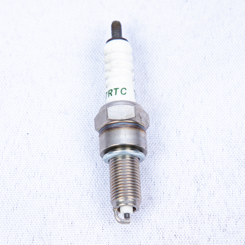 Высококачественные запчасти для свечей зажигания мотоцикла, оптовая продажа свечей зажигания мотоцикла для двигателей