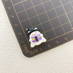 Accesorios de Resina de Halloween con Diseño de Escoba, Fantasma y Castillo - Decoración DIY con Pegamento en Crema para Fundas de Teléfono y Horquillas - Product Image 3