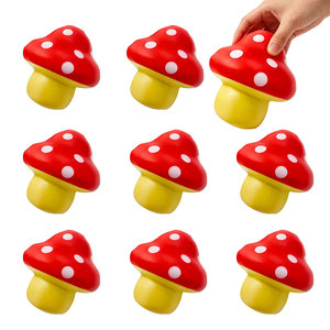 Balle anti-stress en forme de champignon Kawai, impression de logo personnalisée, cadeaux de champignons de dessin animé - Product Image 1