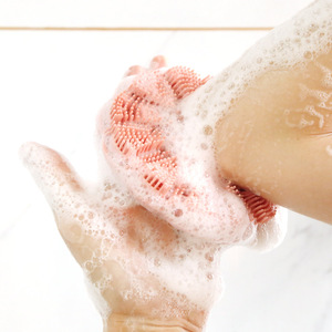 Silicone Bath Brush Flower Shape Back Scrubber Shower <b>Massage</b> <b>Tool</b> For Adults - Product Image 4