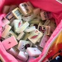 Jeu de tuiles de mahjong américain de luxe, 160 tuiles, motif Tie-Dye Jaune Soleil et Perle Grateful Dead, avec tapis de mahjong double face