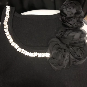 Fotos reales Sparkle Diamonds Flowers Stitch Mujeres Camiseta sin mangas de punto 2025 Verano Nuevo Chaleco sin mangas Punto Camisola Crop Top - Product Image 4