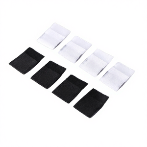 Etiquetas de Talla de Poliéster Tejido Autoadhesivas de Primera Calidad con Pliegue Central |   Impresión Serigráfica en Forma Rectangular, Ecológica y Hecha en Vietnam - Product Image 4