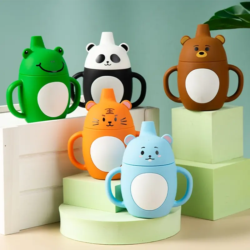 Jouet en Silicone en forme d'animal mignon pour enfants, bouteille d'eau pour bébé, tasses d'entraînement pour bébé avec paille