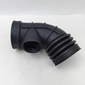 Manguera de Goma para Toma de Aire 13541435625 para <span class=keywords><strong>BMW</strong></span> E38 728 <span class=keywords><strong>E39</strong></span> 520 <span class=keywords><strong>523</strong></span> 525 528 Z3 2388046 V201628 66-17986 813000601 1591I0014 - Product Image 2