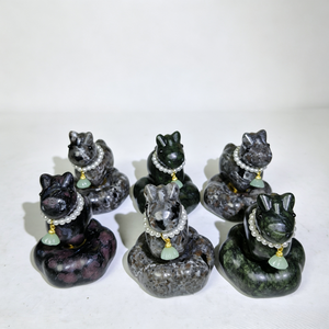 Figurine d'animal mignonne en cristal de haute qualité à prix d'usine, cheval rotatif en matériaux mixtes pour décoration de bureau et cadeau de fêtes - Product Image 4