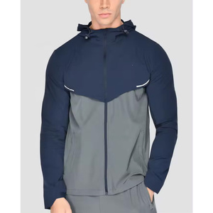 Fábrica de alta calidad de poliéster deportes gimnasio logotipo personalizado ajuste ligero cortavientos conjunto chándales para los hombres - Product Image 4