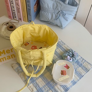 Sacs à provisions d'hiver chauds en tissu doux coloré Weekender grands sacs à main sacs fourre-tout gonflés pour femmes - Product Image 5