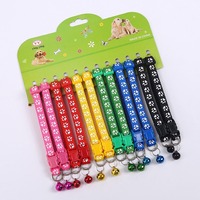 Günstige Knochenpfoten-Muster Verstellbare Reflektierende Katzenhalsbänder Großhandel mit Glöckchen ID 12 Stück/Set Kleine Katzenhalsbänder