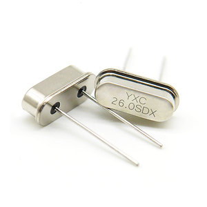 Résonateur à cristal HC49S DIP 2Pin 20pF 20ppm 26M 26MHz 26.000MHz - Product Image 1