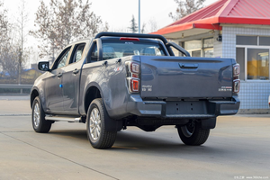 Camionnette à essence manuelle à 2 roues motrices <span class=keywords><strong>ISUZU</strong></span> Lingtuo Camionnette 2.0T 220PS Camionnette - Product Image 5