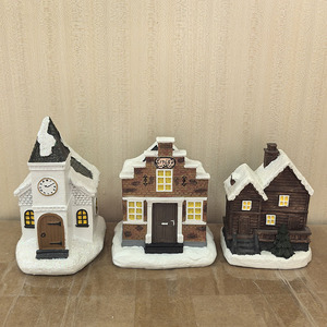 2025 Handmade 3D Traditional <strong>House</strong> with Snow Matte Finish <strong>Custom</strong> <strong>Resin</strong> <strong>Village</strong> <strong>Christmas</strong> Ornament Home Decor - Product Image 3