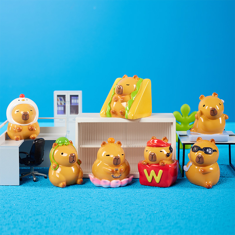 Capybara Racing LINDA Capybara Racing Car Blind Box - 6pcs Action Figures