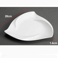 Assiette à dessert triangulaire en mélamine incassable de 8 pouces, qualité alimentaire, pour restaurant