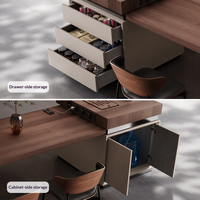 Table de cuisine moderne en pierre frittée, îlot de cuisine, table à manger extensible et rétractable avec fonction de prise intégrée dissimulée