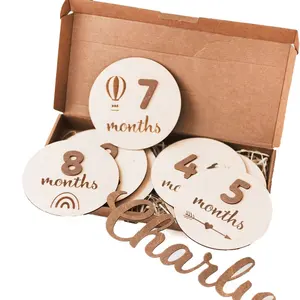 Licht Hout Baby Douche Omkeerbare Foto Props Custom Ontwerp Baby Maandelijkse Milestone Marker Discs Baby Shower Souvenir