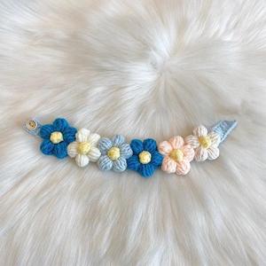 Kalung Kucing dan Anjing Gaya Baru Qbellpet, Kalung Hewan Peliharaan Rajut Tangan, Set Aksesoris Anjing, Syal Rajut Bunga, Tren untuk Hewan Peliharaan - Product Image 4