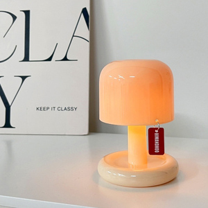 Lampe de bureau LED rechargeable par USB Mini veilleuse champignon moderne créative pour la maison, la chambre, le café et le bar Matériau ABS Style coucher de <span class=keywords><strong>soleil</strong></span> - Product Image 5