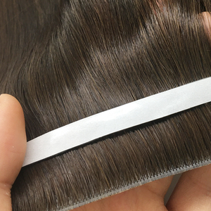 Extensioni per capelli biondi Genius Tape Weft a doppia trama, modello 2026, di origine europea - Product Image 5