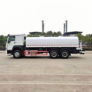 Precio de Fábrica, Camión Cisterna de Agua Sinotruk Howo de 10 Ruedas y 20000L para Limpieza de Carreteras, Control de Polvo y Transporte de Agua - Product Image 3