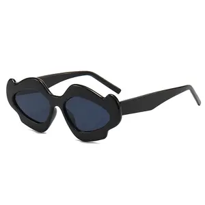 Individuelle Prom Sonnenbrille Female Street Shooting Fashion SUNGlasses Rechteck Sonnenbrille