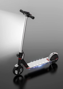 2024 Nuevo producto de diseño Scooter eléctrico para <span class=keywords><strong>niños</strong></span> E4 Velocidad máxima 14 KM/h 70kg Carga máxima 130W para la venta - Product Image 5