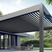 Système de couverture de pergola bioclimatique en aluminium avec côtés rétractables, toit à lamelles imperméable, cadre thermolaqué